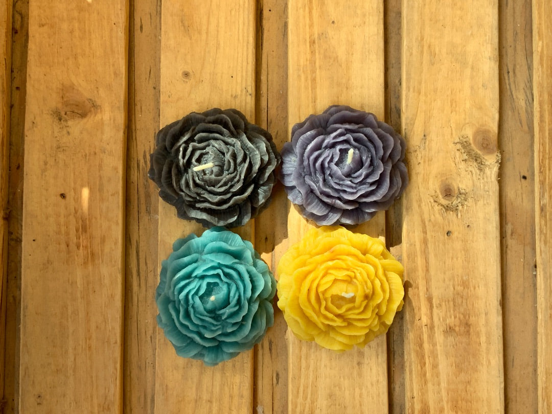 Five of Hearts - Medium Peony