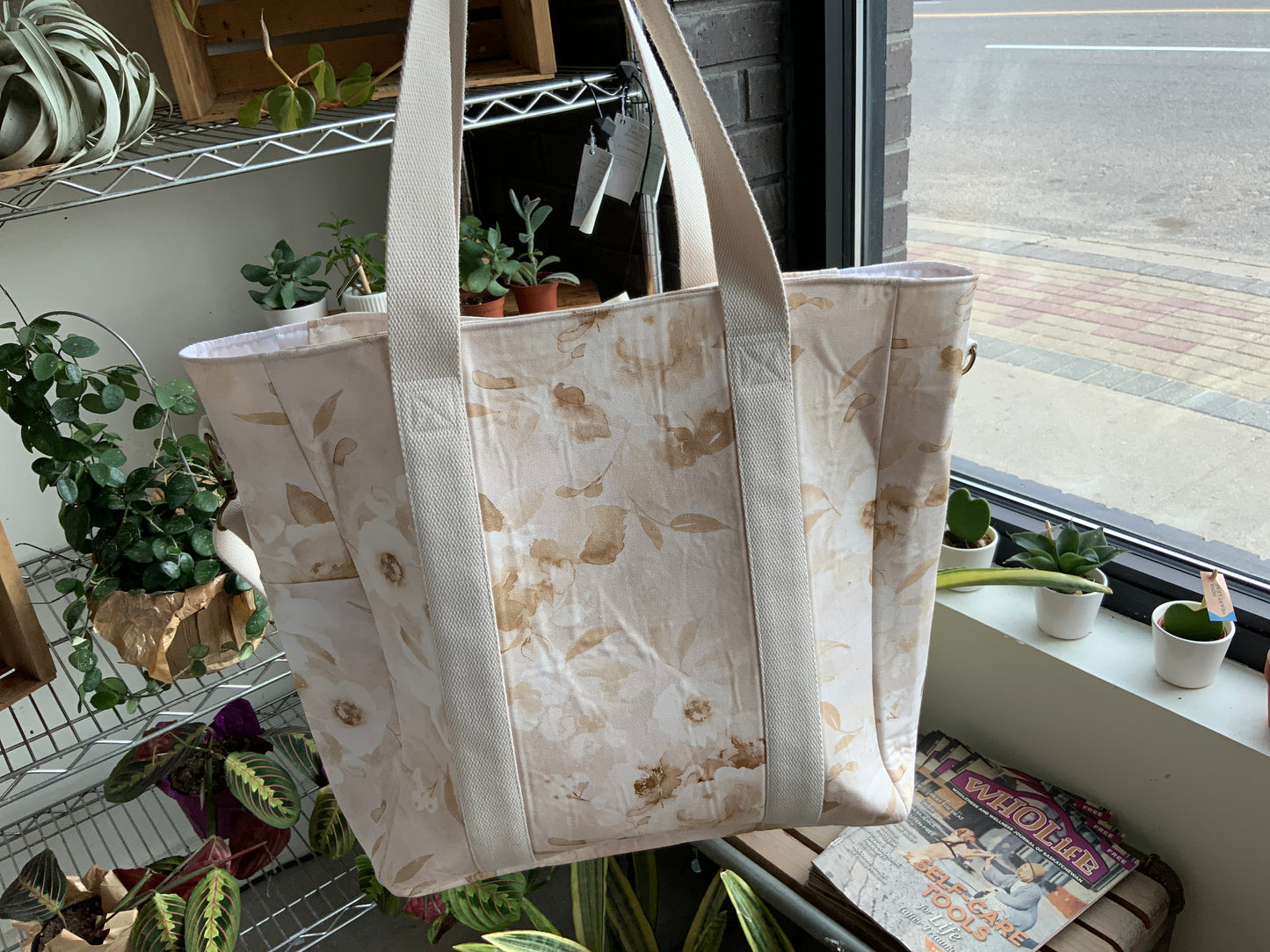 Seven Threaded Acres - Heritage Bag - Light