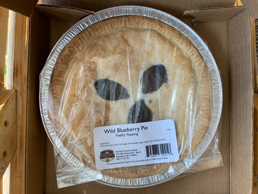 Donna’s Country Kitchen - Wild Blueberry Pie - Pastry Top