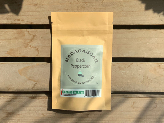 Red Island Extracts - Peppercorn - Black