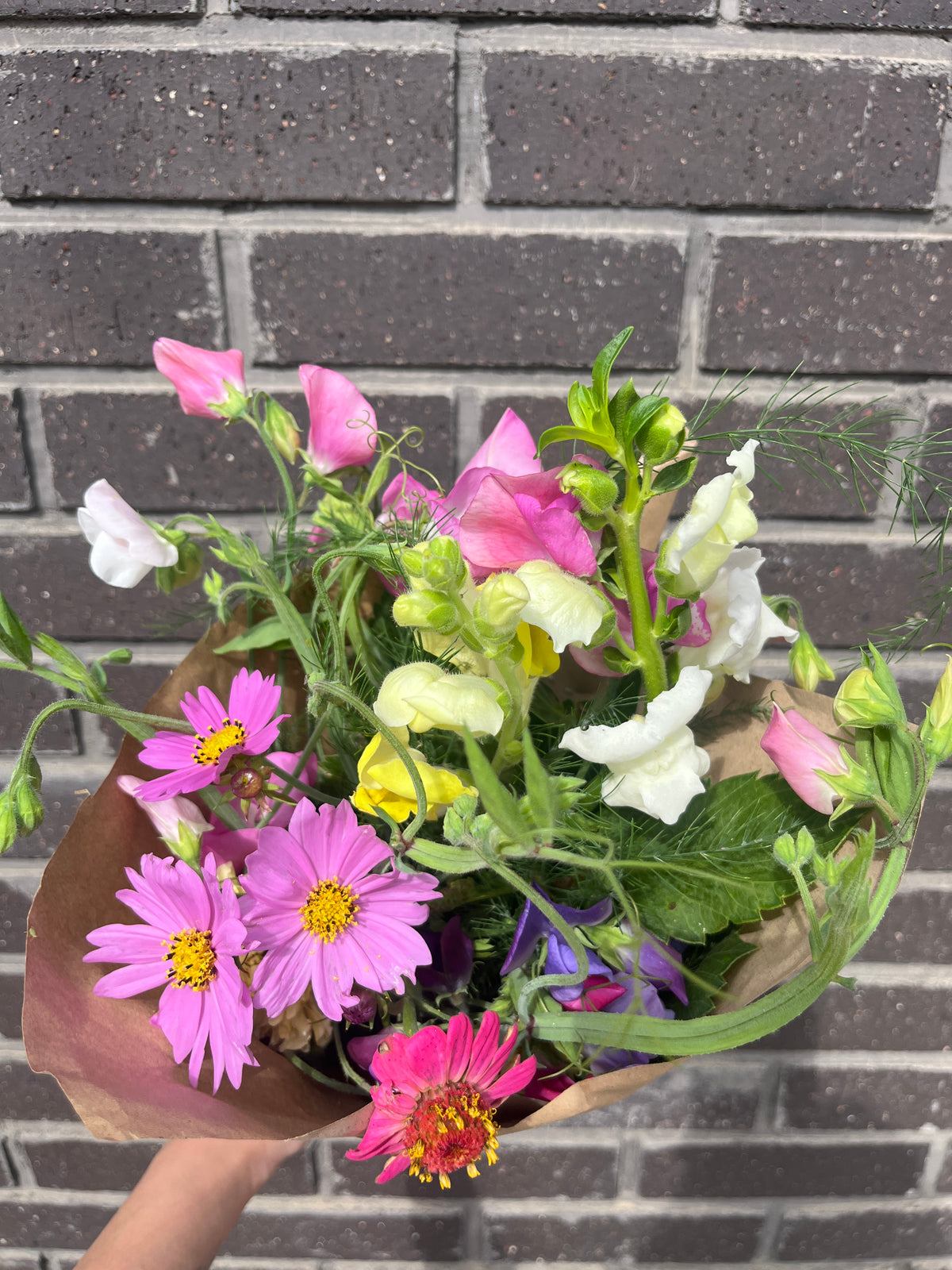 Botanicals On 8th - Fresh Flower Bouquets $12