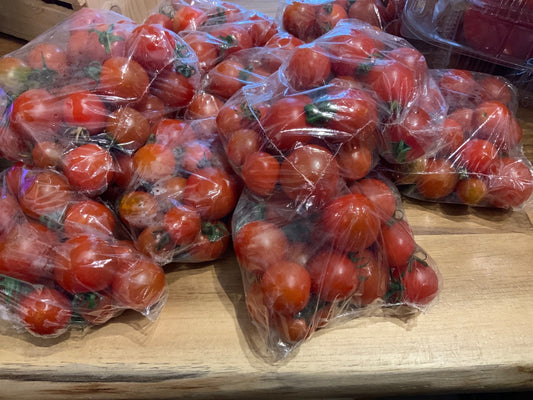 Cooks Country Farm - 1/2 lb Cherry Tomatoes