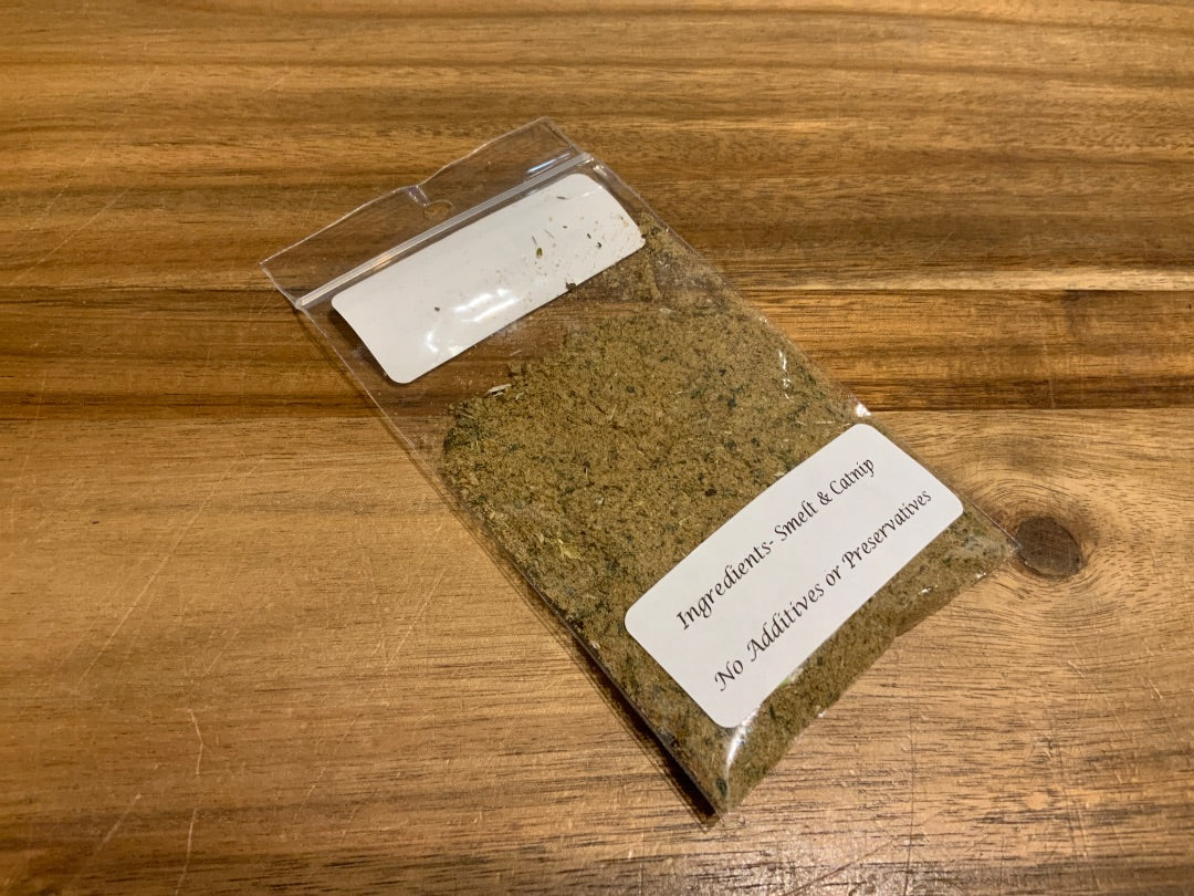 Pawsitive Attitude -  Smelt Catnip Topper