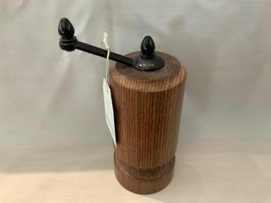 Toys & Turnings Artisan - Single Pepper Grinder Nutmeg