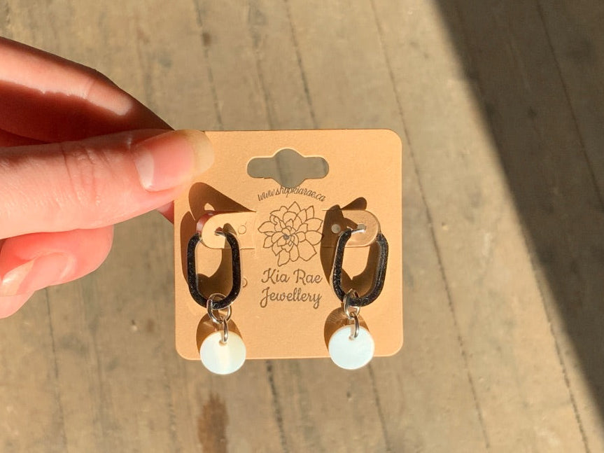 Kia Rae Jewellery - Silver U Hoop Earring w/Shell