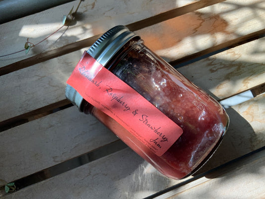 Pique - Rhubarb, Raspberry, Strawberry Jam - 250ml