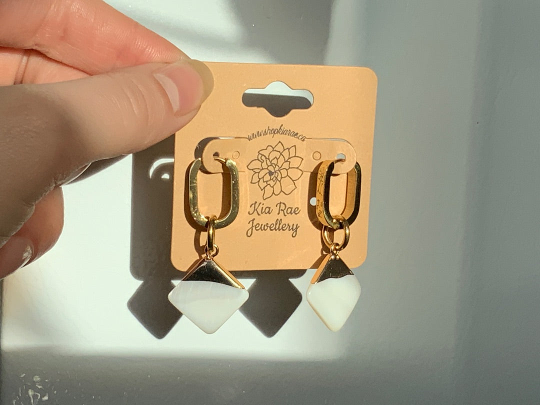 Kia Rae Jewellery - Gold U Hoop Earring w/Shell